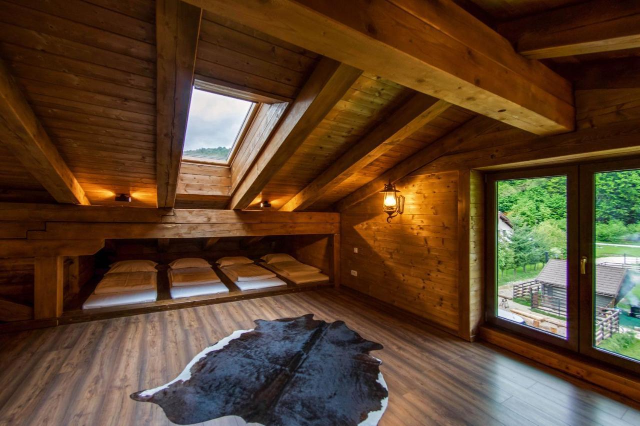 Villa Avalanche Plaiul Foii Zărneşti Exterior foto